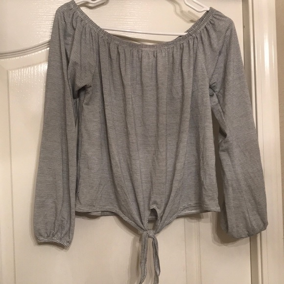 Long sleeve, off the shoulder top - Picture 1 of 2